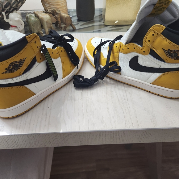 Nike Air Force 1 Retro Black and Yellow - Men\'s 11.5 New main image 7